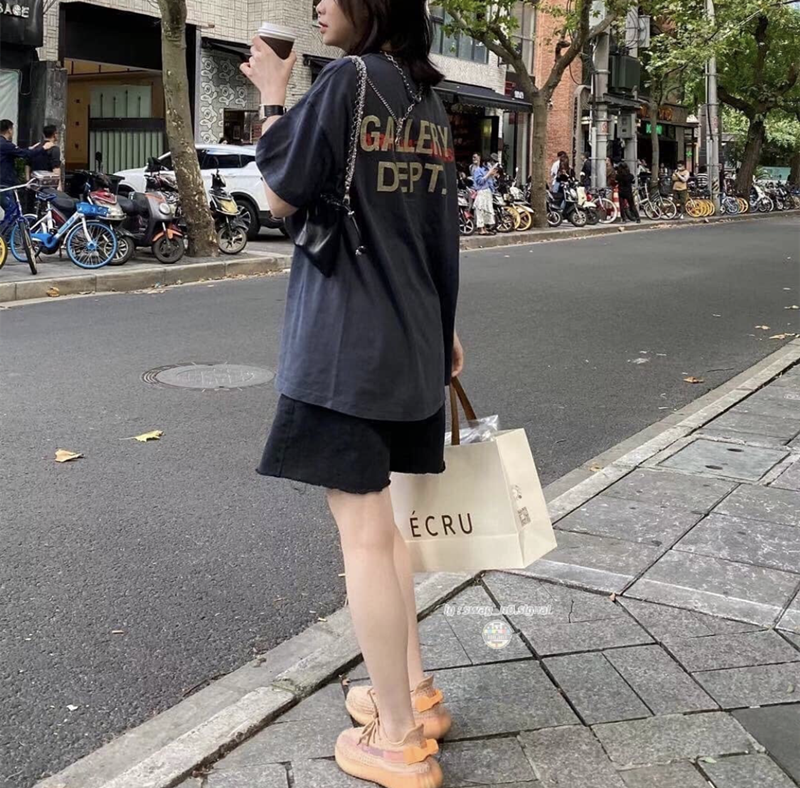 T-shirt neuf GALLERY DEPT D13