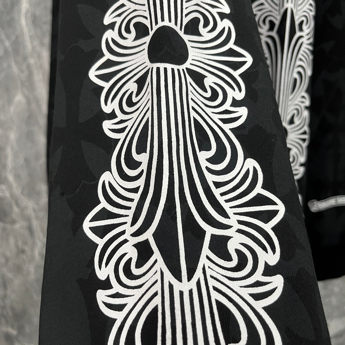 Sweat à capuche zippé Chrome Hearts K5028