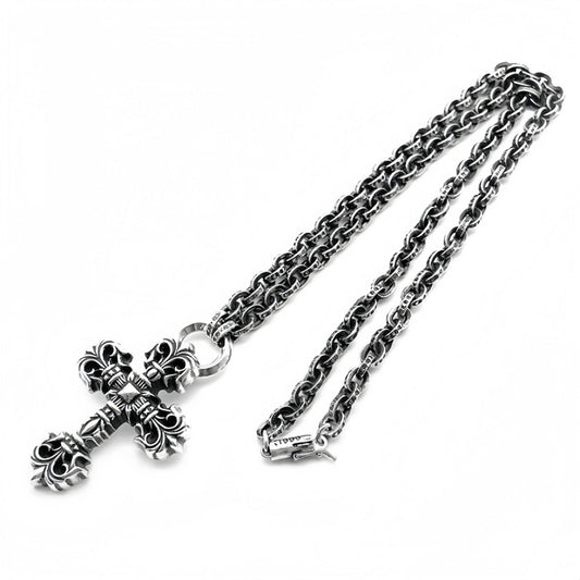 Collier Chrome Hearts Paperchain avec pendentif dague