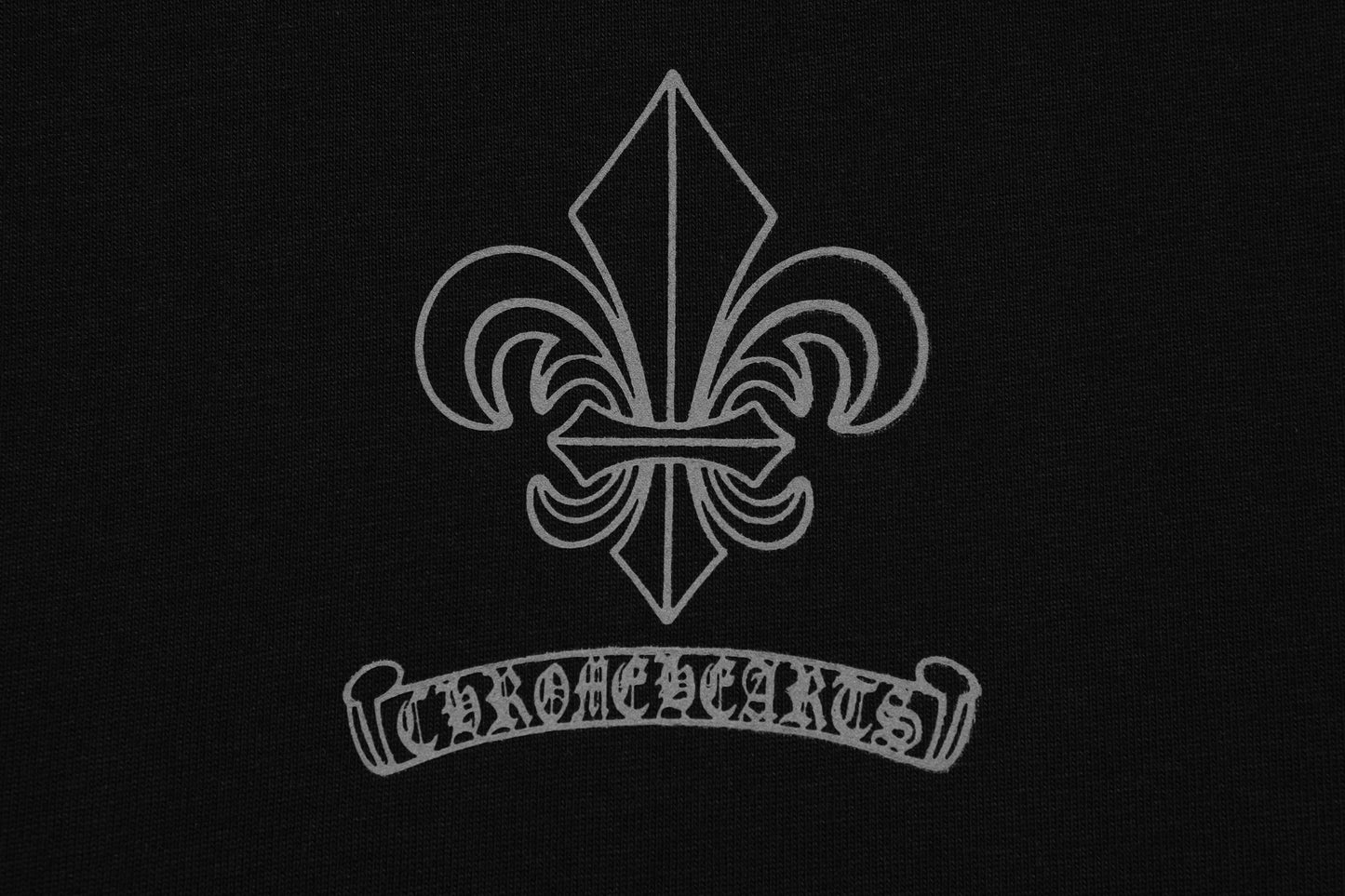 T-shirt imprimé réfléchissant avec emblème Iris Chrome Hearts 2621