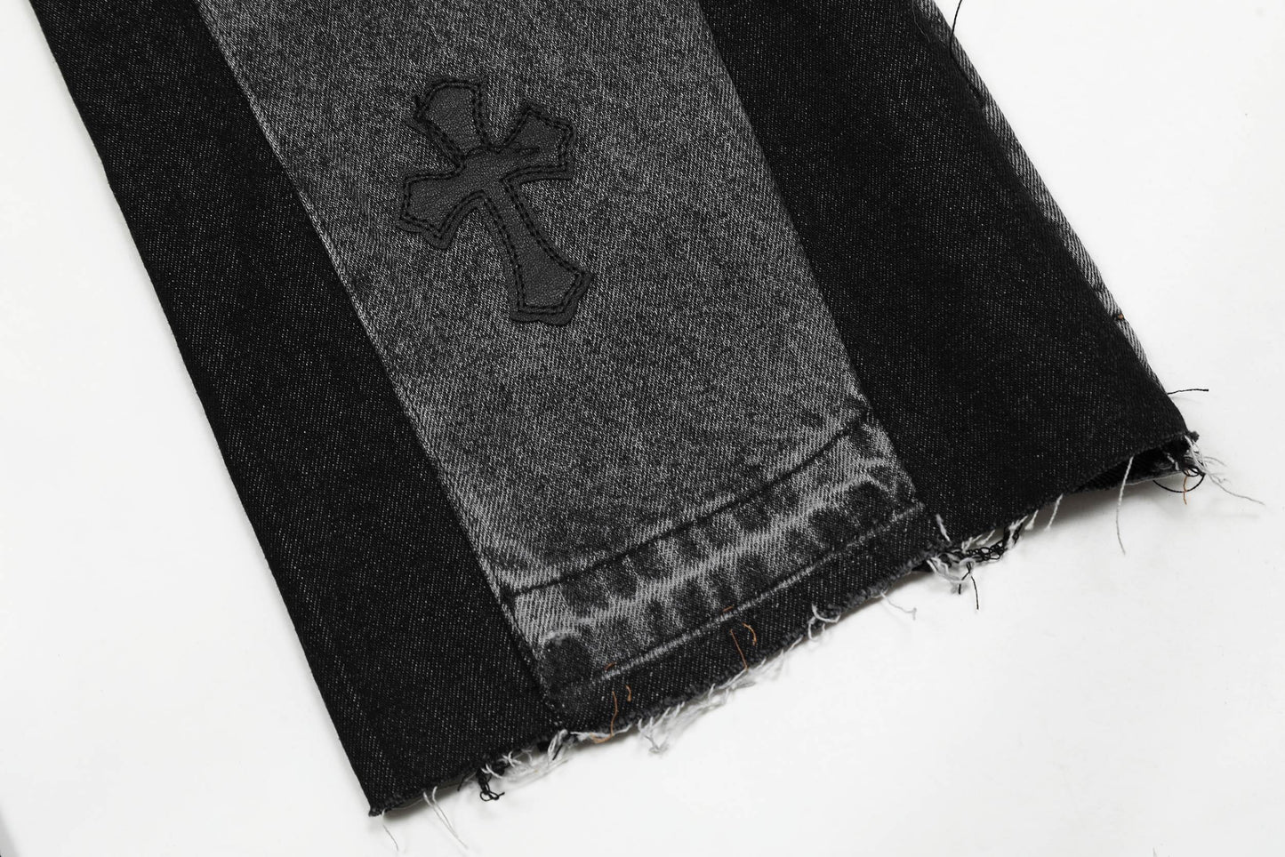 Pantalon Chrome Hearts 8102