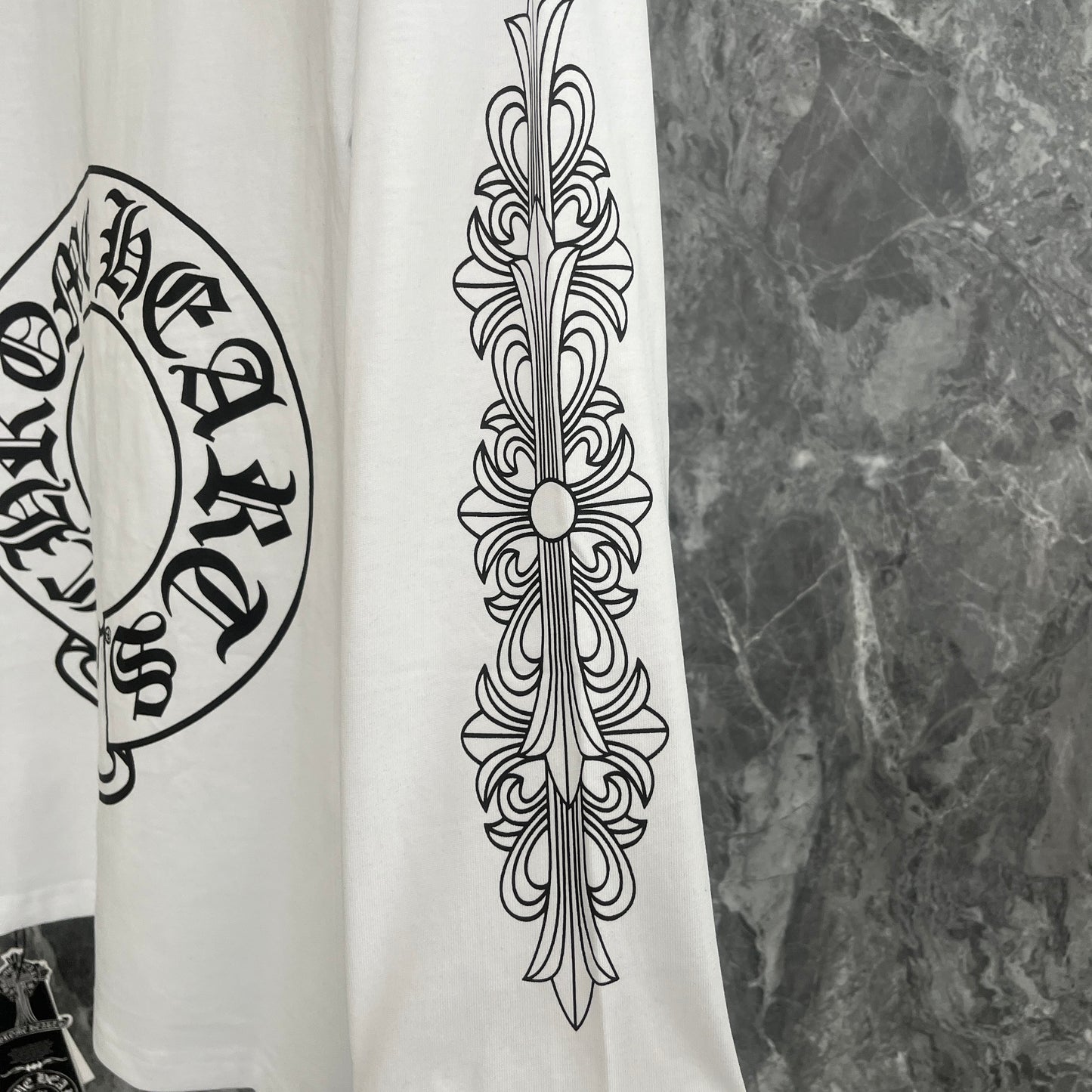 Chrome Hearts Men's Long-Sleeve T-shirt Sweatshirt K9019