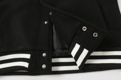 Manteau de baseball Chrome Hearts noir et blanc style streetwear 0002