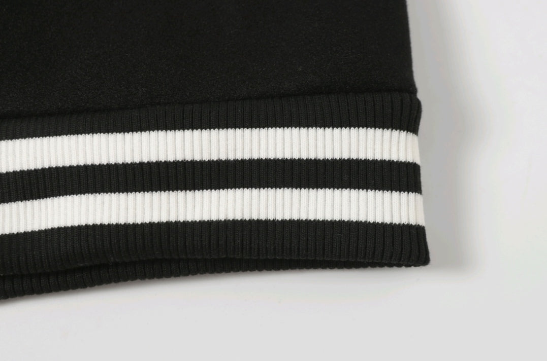 Manteau de baseball Chrome Hearts noir et blanc style streetwear 0002