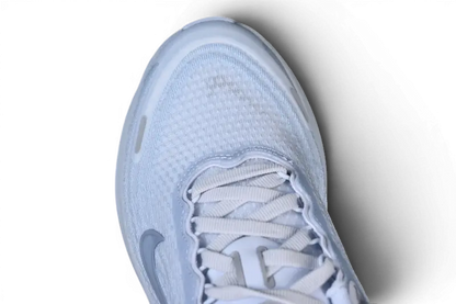 Nike Vomero Plus Road Running Shoes - White / Blue Grey