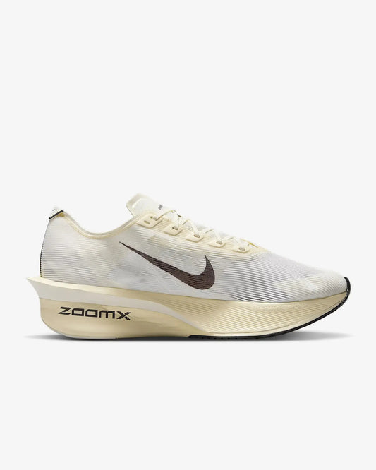 Nike Vaporfly 4 Jakob Ingebrigtsen Road Racing Shoes - Sail / Gold
