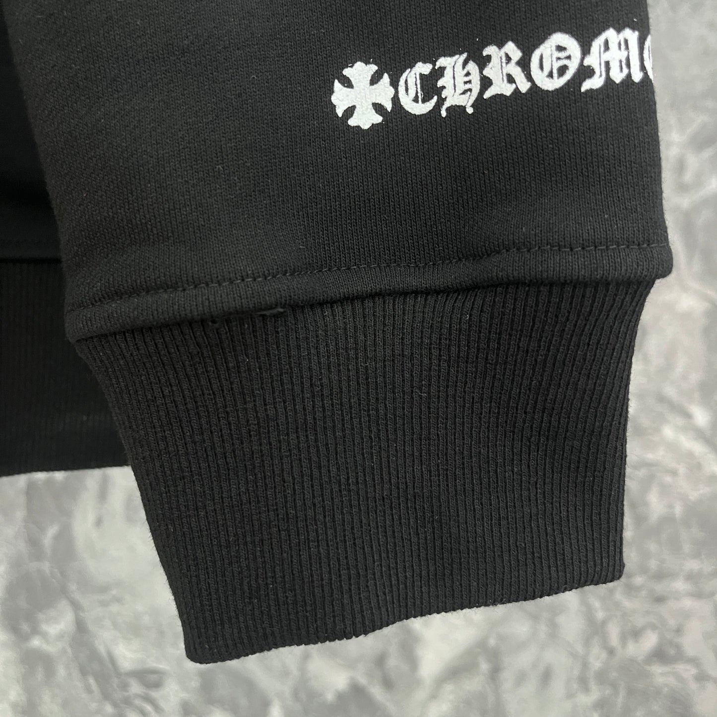 Sweat à capuche Chrome Hearts K7029
