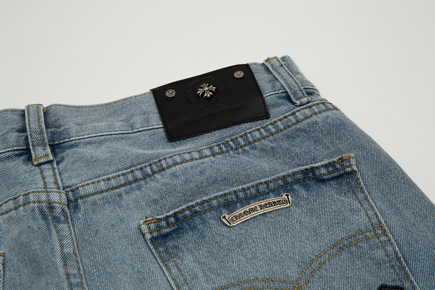 Shorts Chrome Hearts