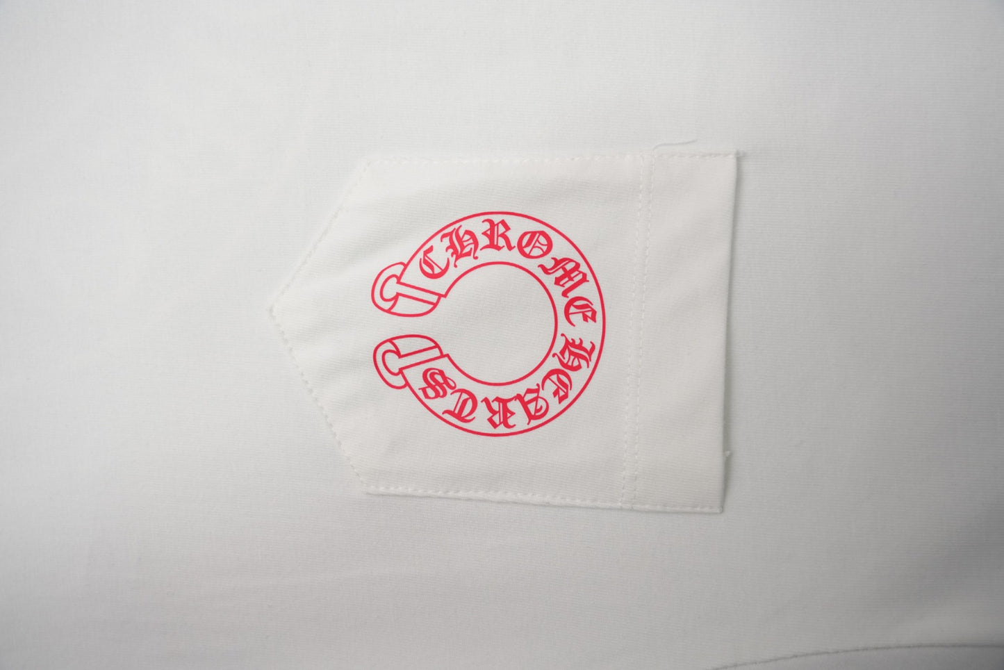 T-shirt à manches courtes Chrome Hearts imprimé lettres sanskrites KT36