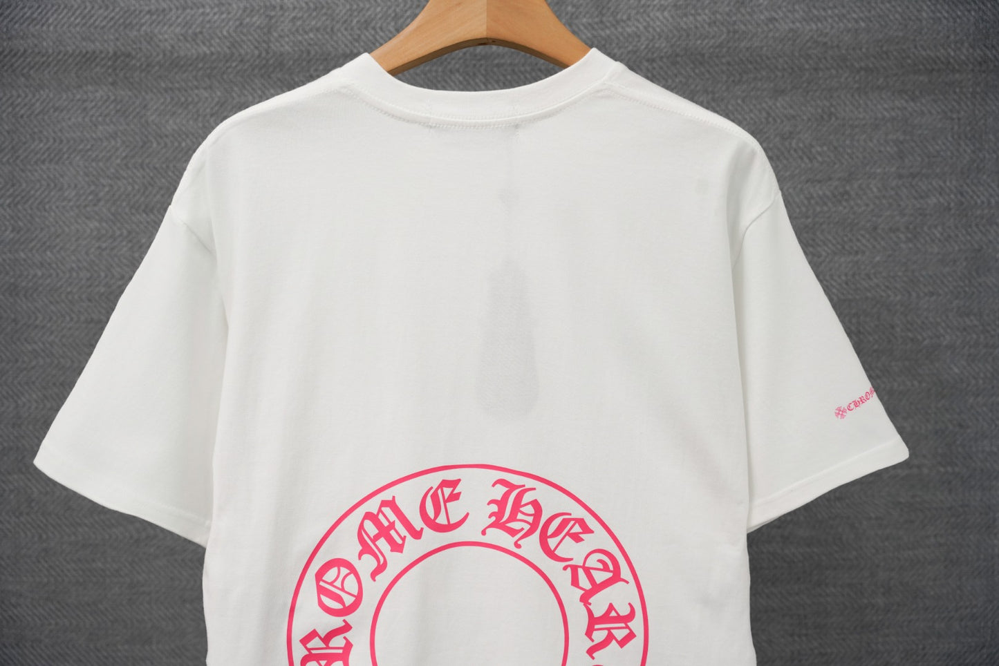 T-shirt à manches courtes Chrome Hearts imprimé lettres sanskrites KT36